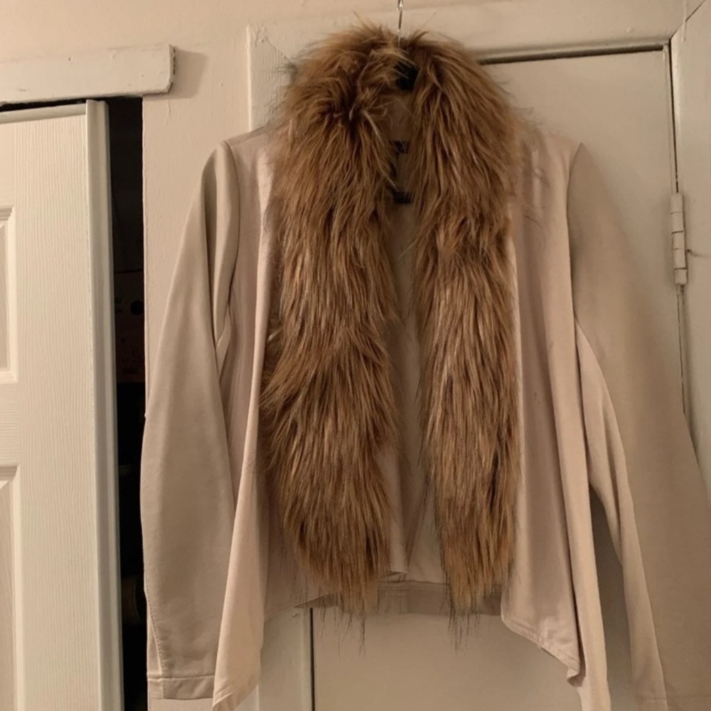 Jacket - Picture 2 of 3